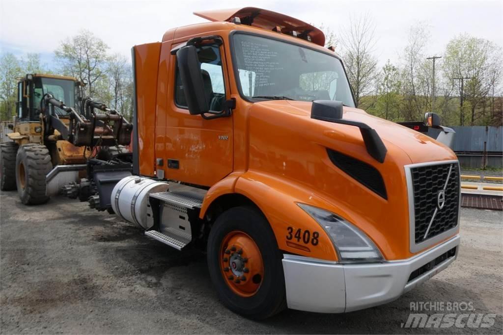 Volvo VNR64T300 Chassis Cab trucks