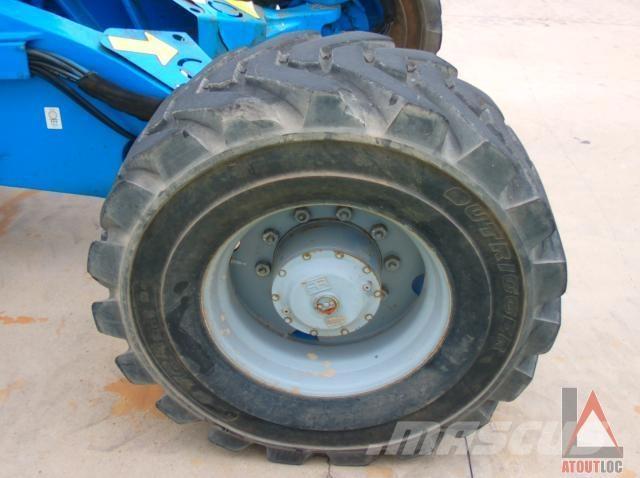 Genie Z-135/70 Articulated boom lifts