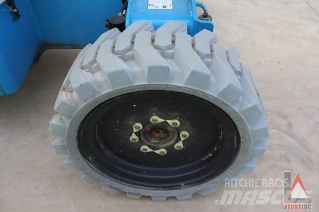 Niftylift HR21D Articulated boom lifts