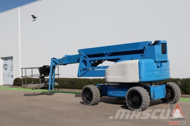 Niftylift HR28 Articulated boom lifts