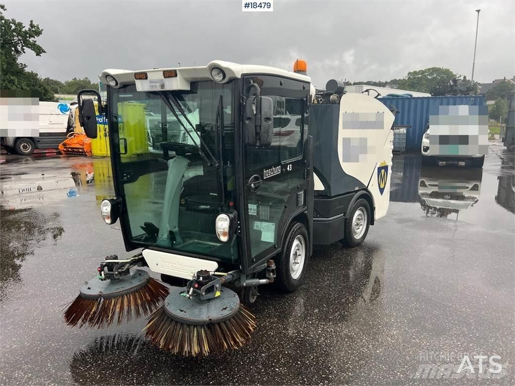 Boschung S2 sweeper Sweeper trucks