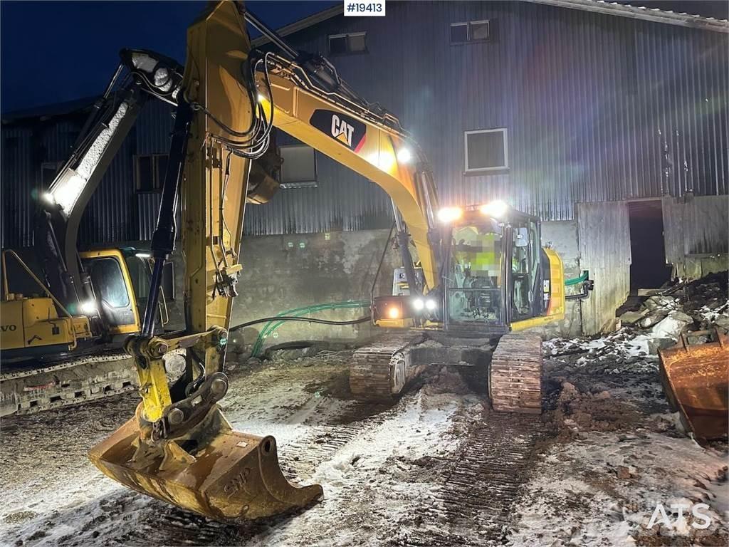 CAT  Crawler excavators