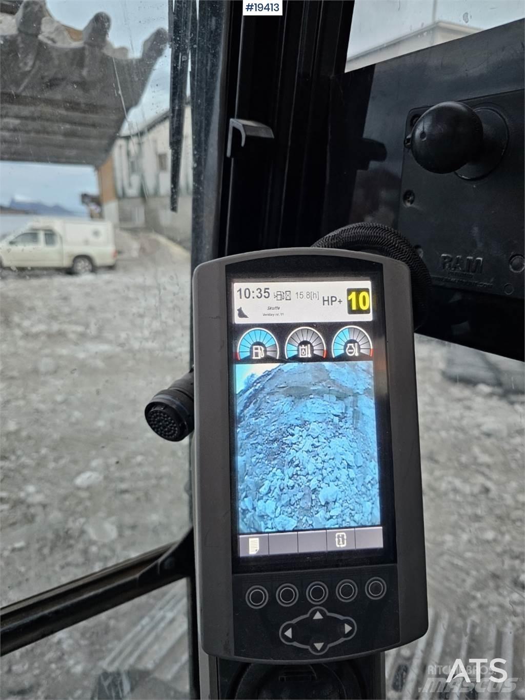 CAT  Crawler excavators