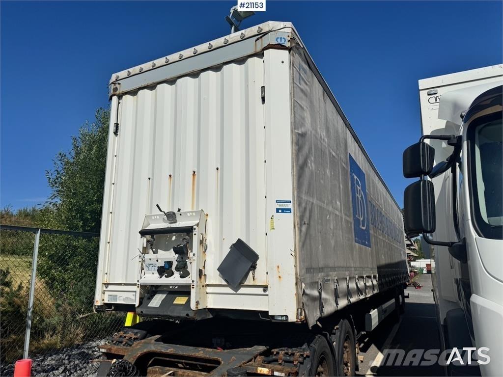 Krone Citysemi. Box semi-trailers