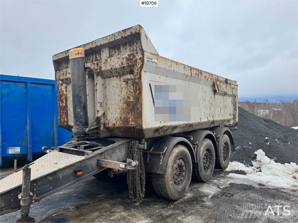 Maur Trailer. Other trailers