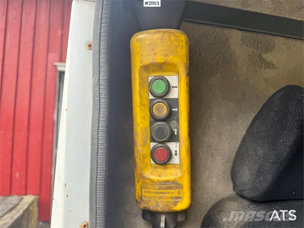 Ravo 540 Sweeper. Sweeper trucks