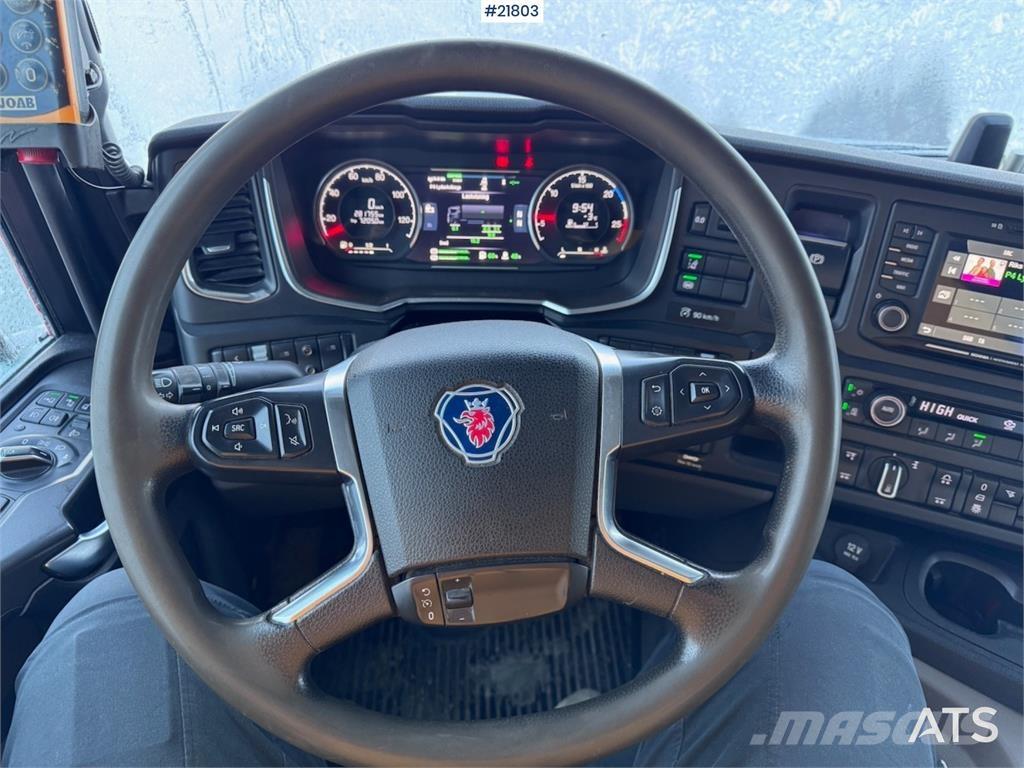 Scania P450 Skip bin truck