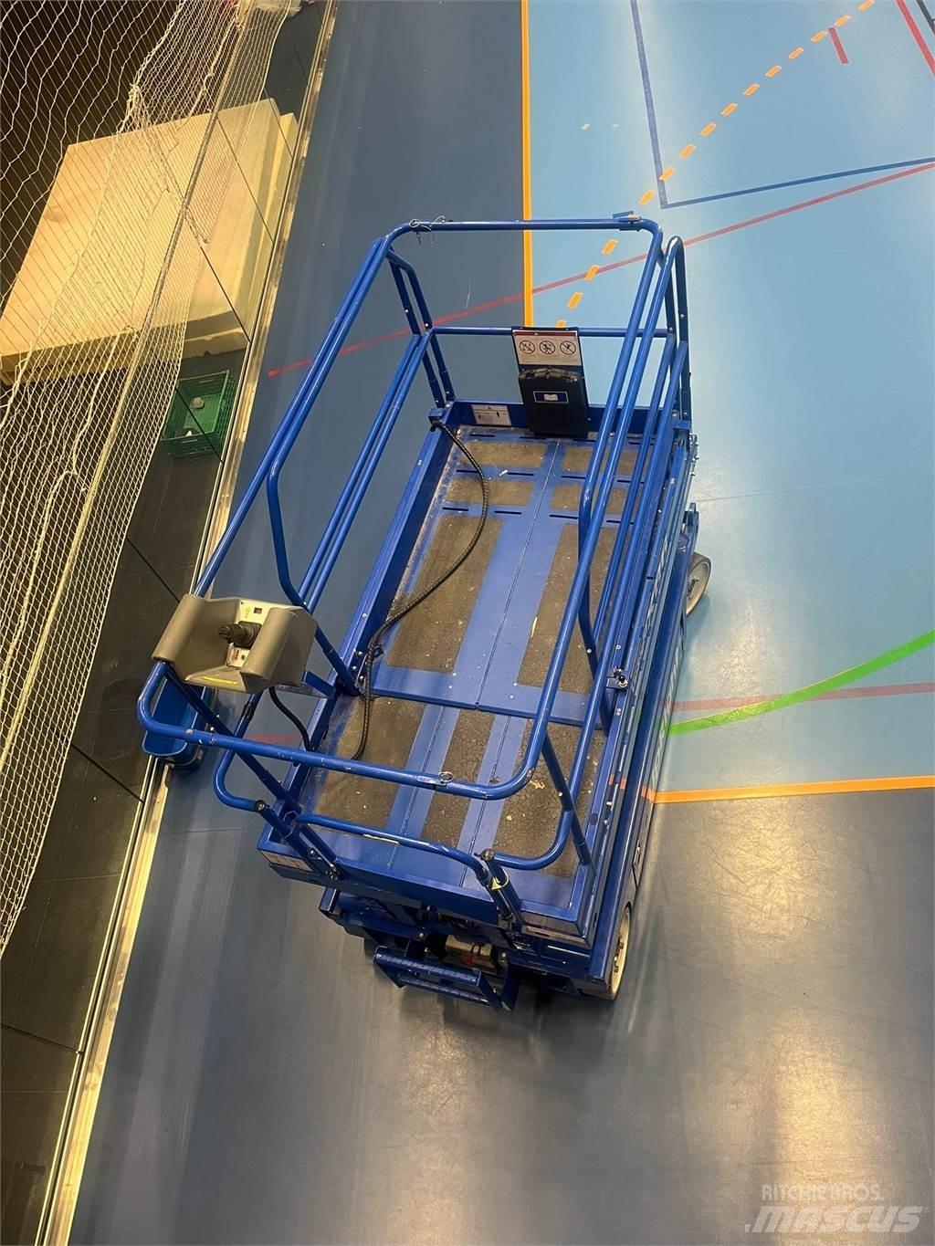 UpRight X26N Other lifts and platforms