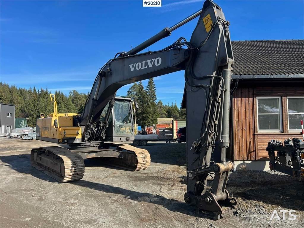 Volvo EC240CL Crawler excavators