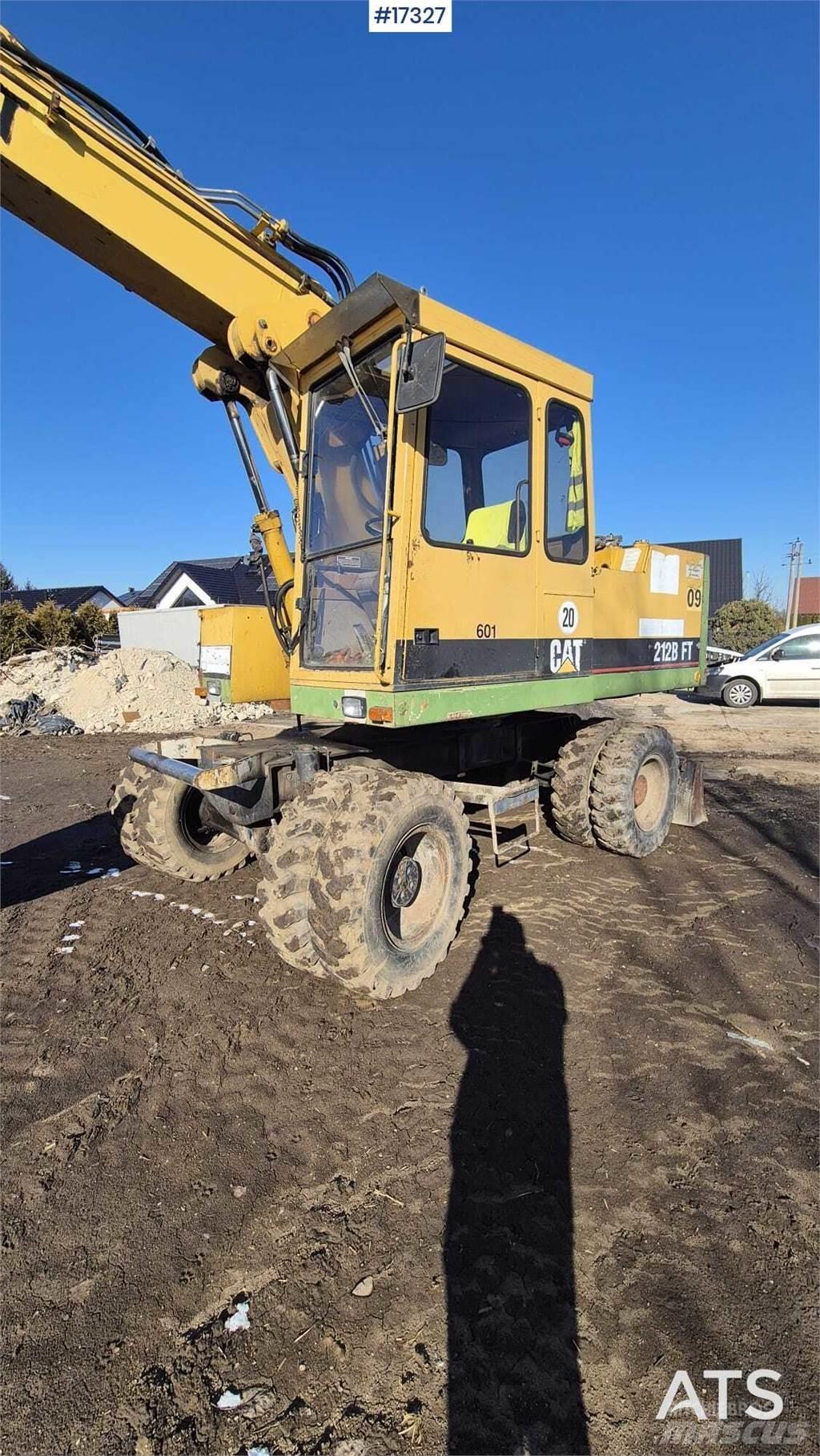 CAT 212BFT Wheeled excavators