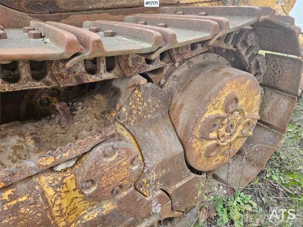 CAT 963C Crawler loaders
