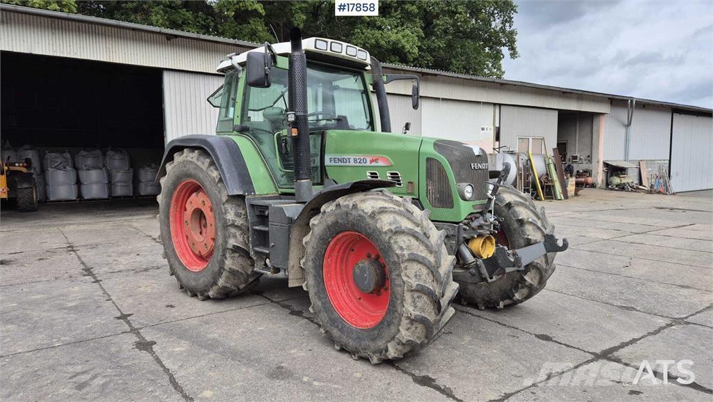 Fendt Vario 820 Tractors
