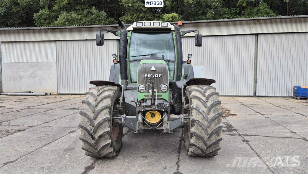 Fendt Vario 820 Tractors