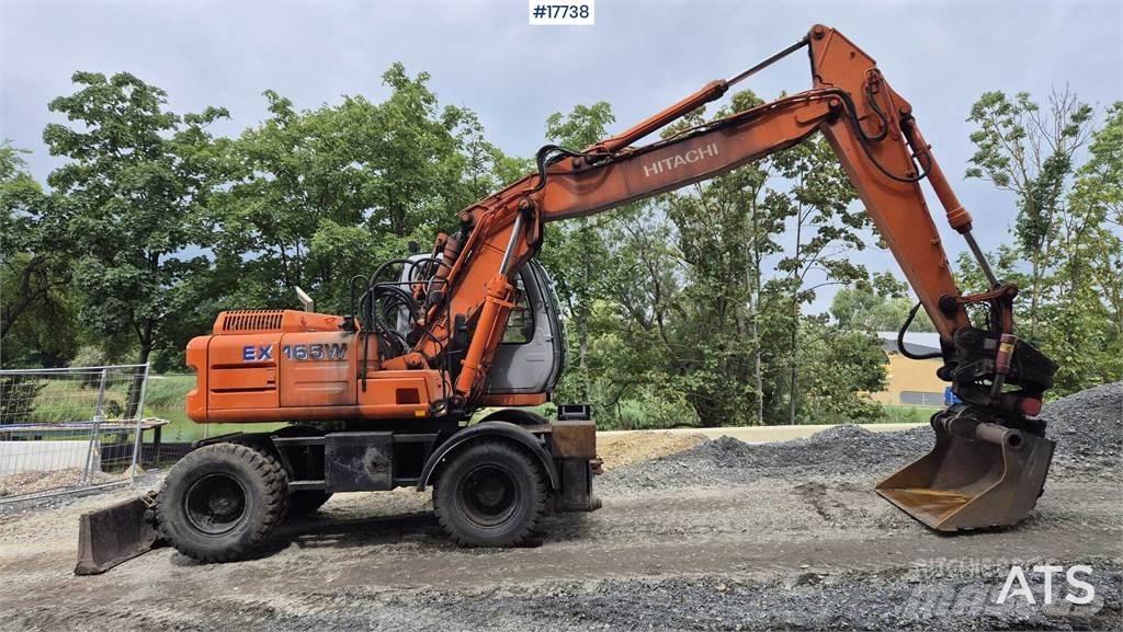 Hitachi EX 165W Wheeled excavators