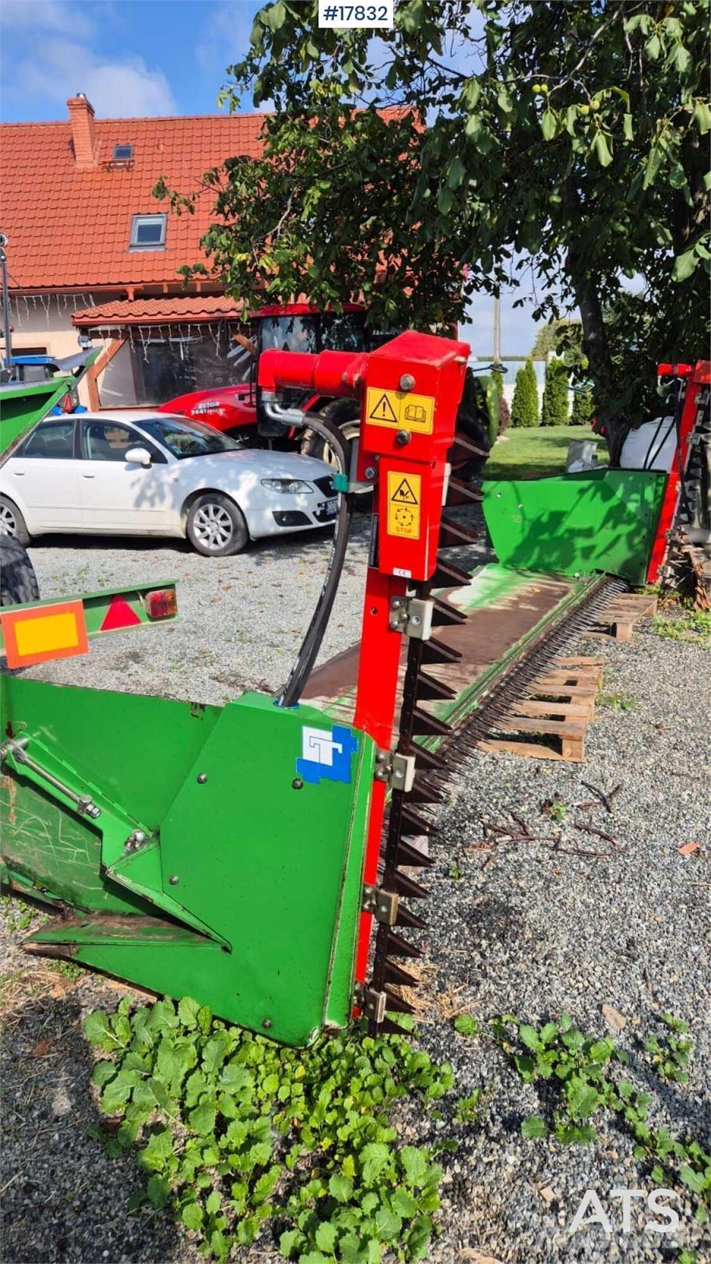 John Deere 1470 Combine harvesters