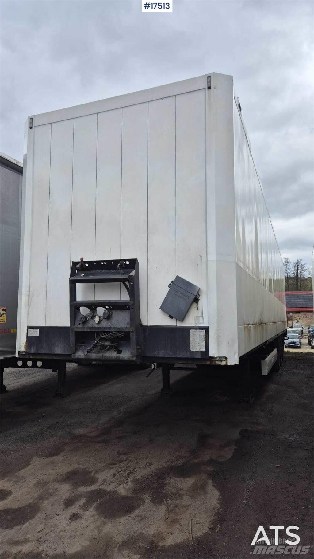 Krone SD Curtain sider semi-trailers