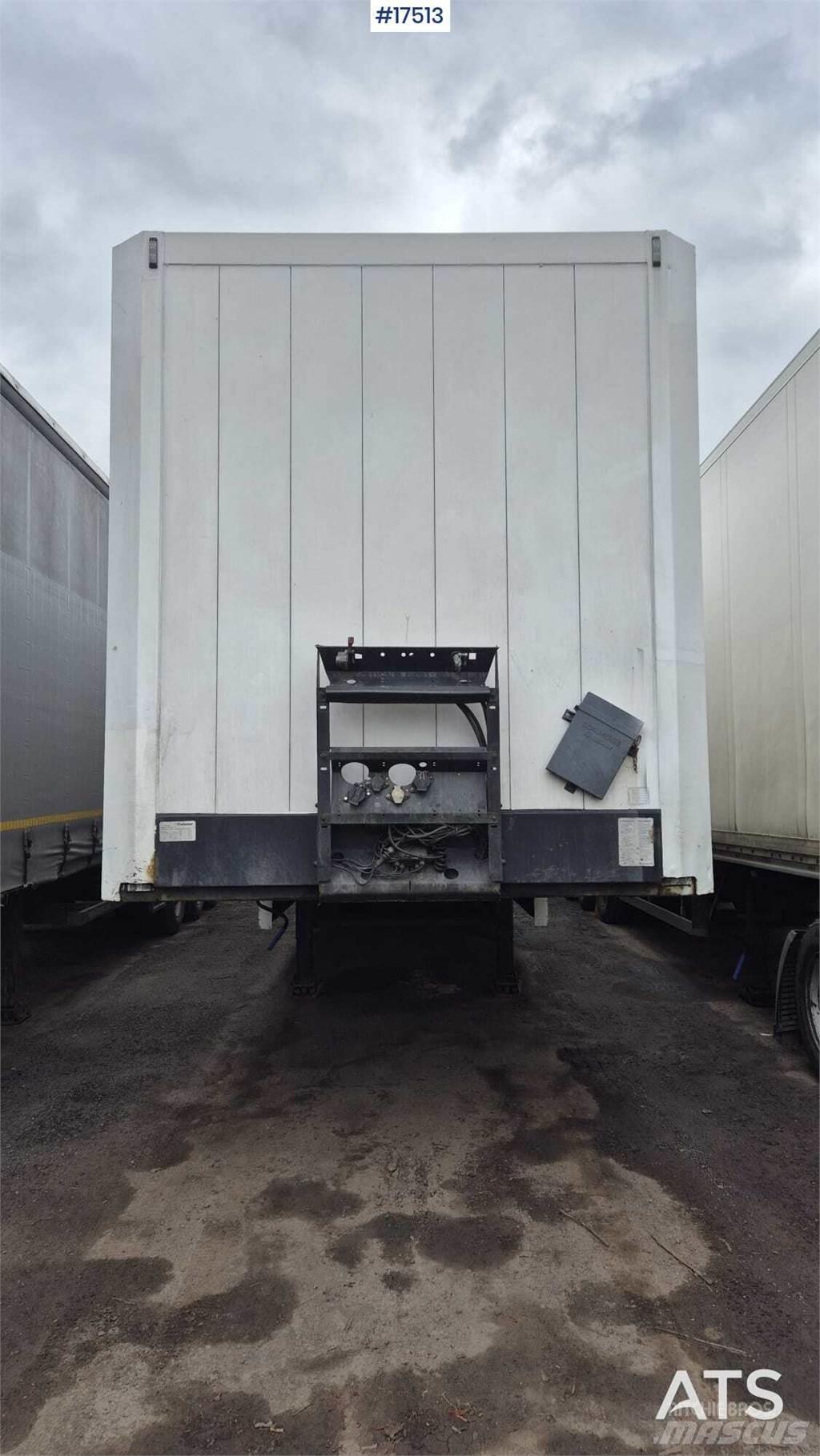 Krone SD Curtain sider semi-trailers