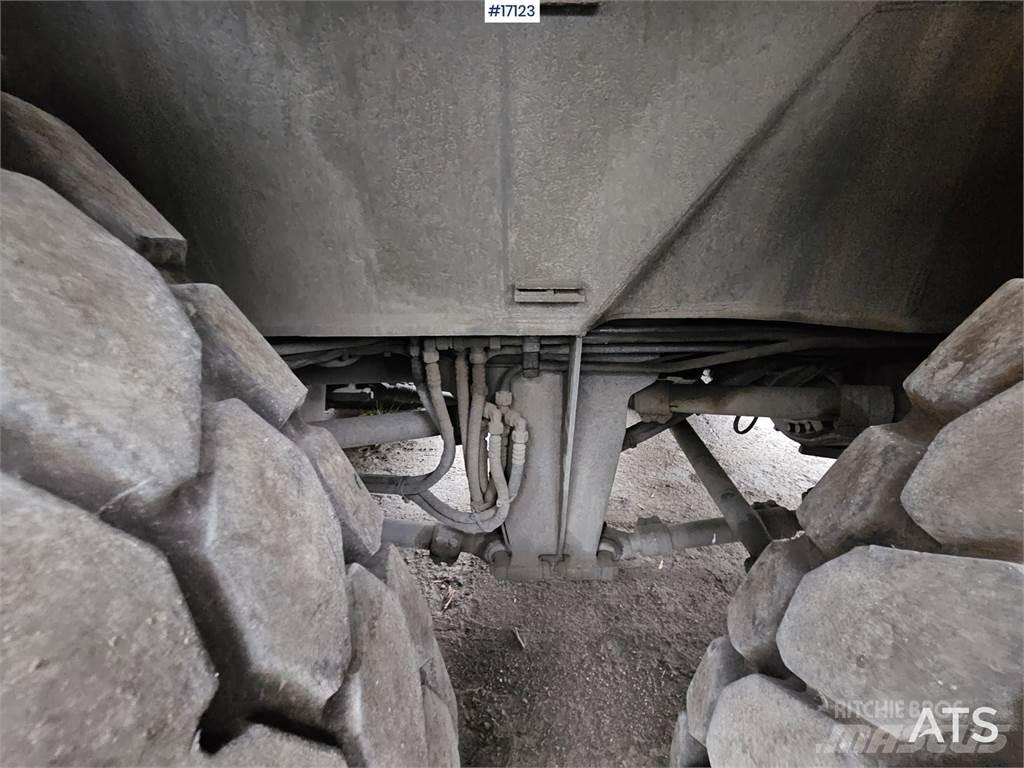 Liebherr 1050-1 All terrain cranes