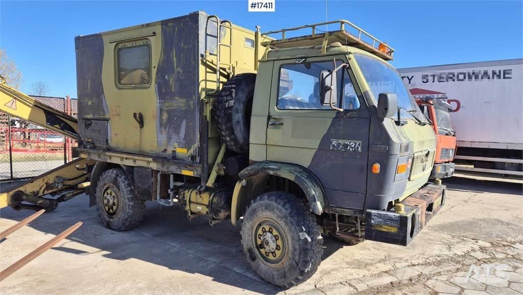 MAN 8.136 Box trucks