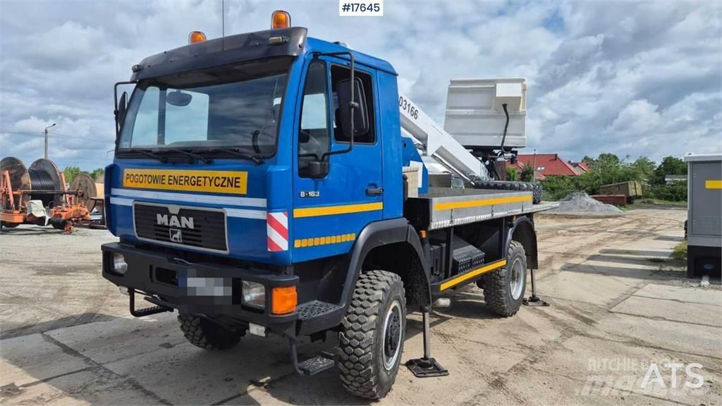 MAN 8.163 Truck mounted cranes