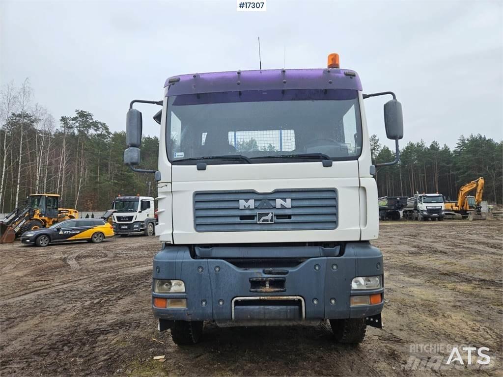 MAN TGA 26.410 Tipper trucks