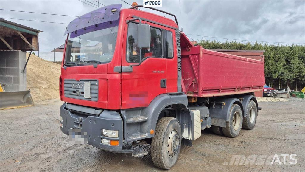 MAN TGA 26.413 Tipper trucks