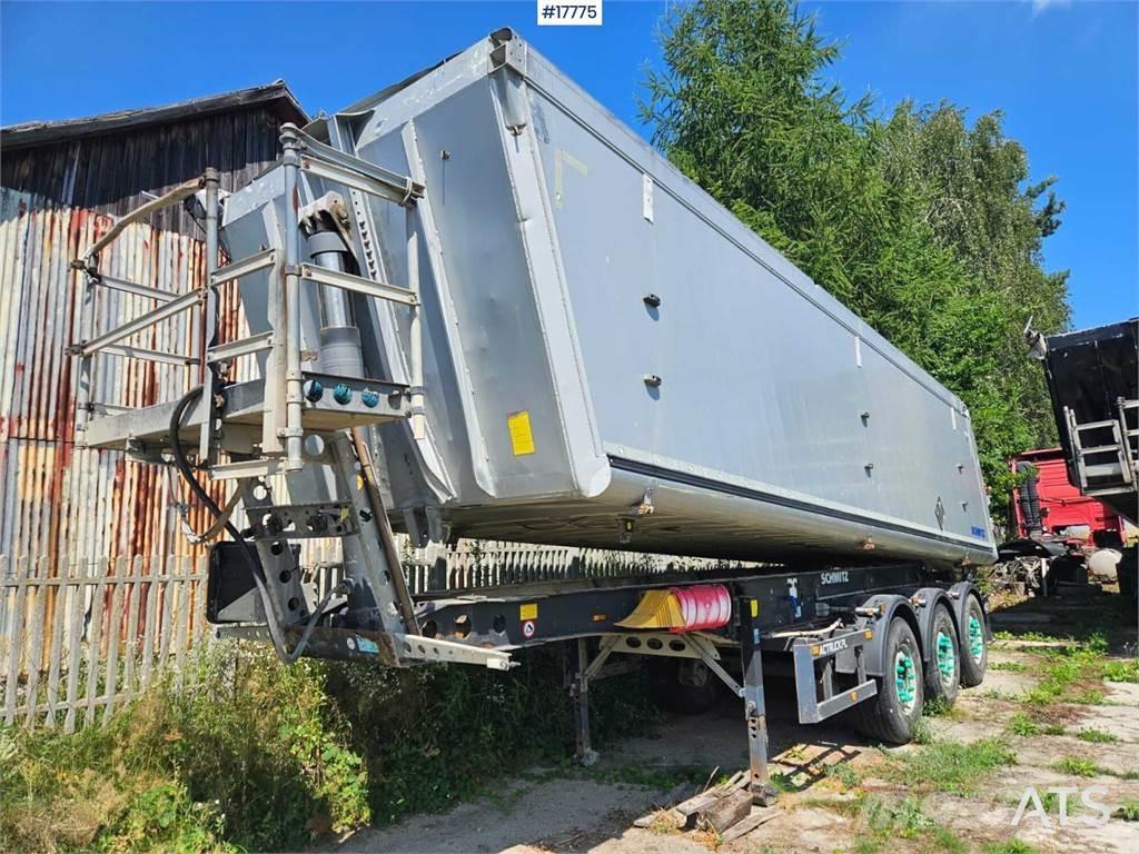 Schmitz SKI 24 Tipper semi-trailers