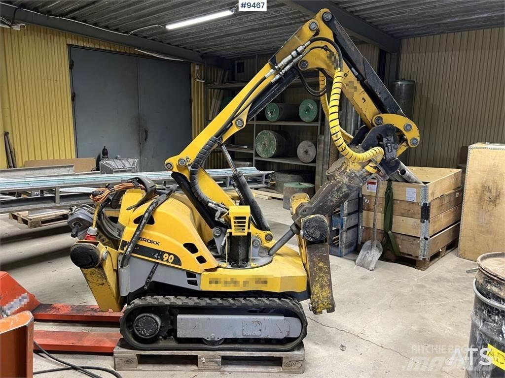 Brokk 90 Other