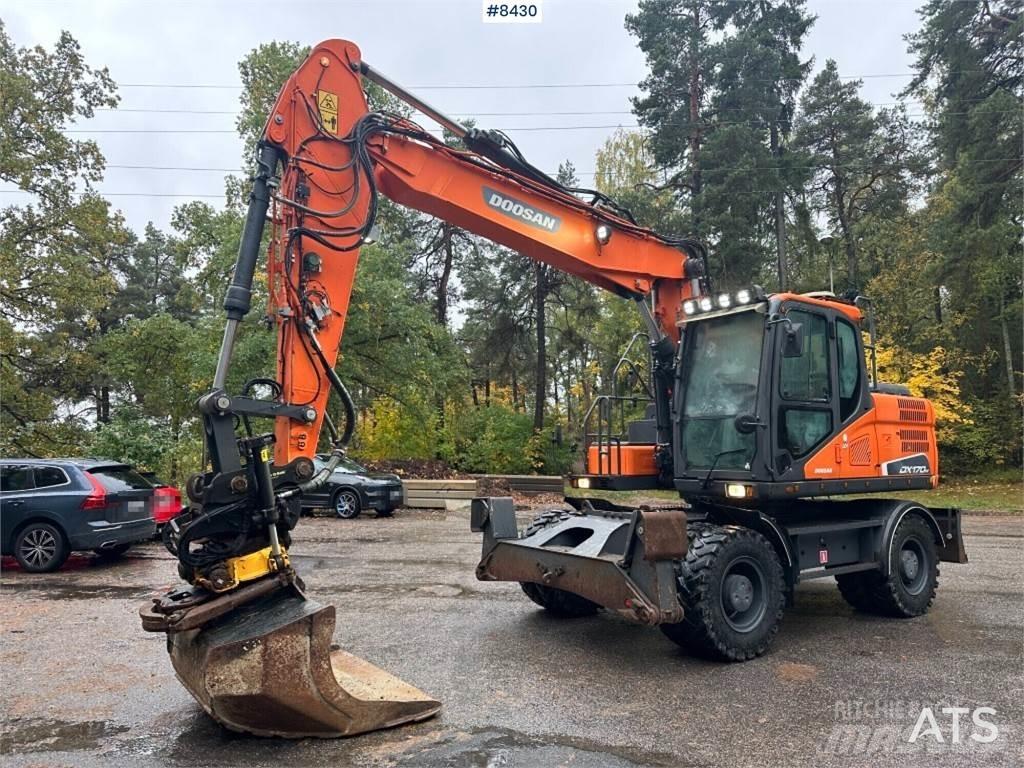 Doosan DX170W Wheeled excavators
