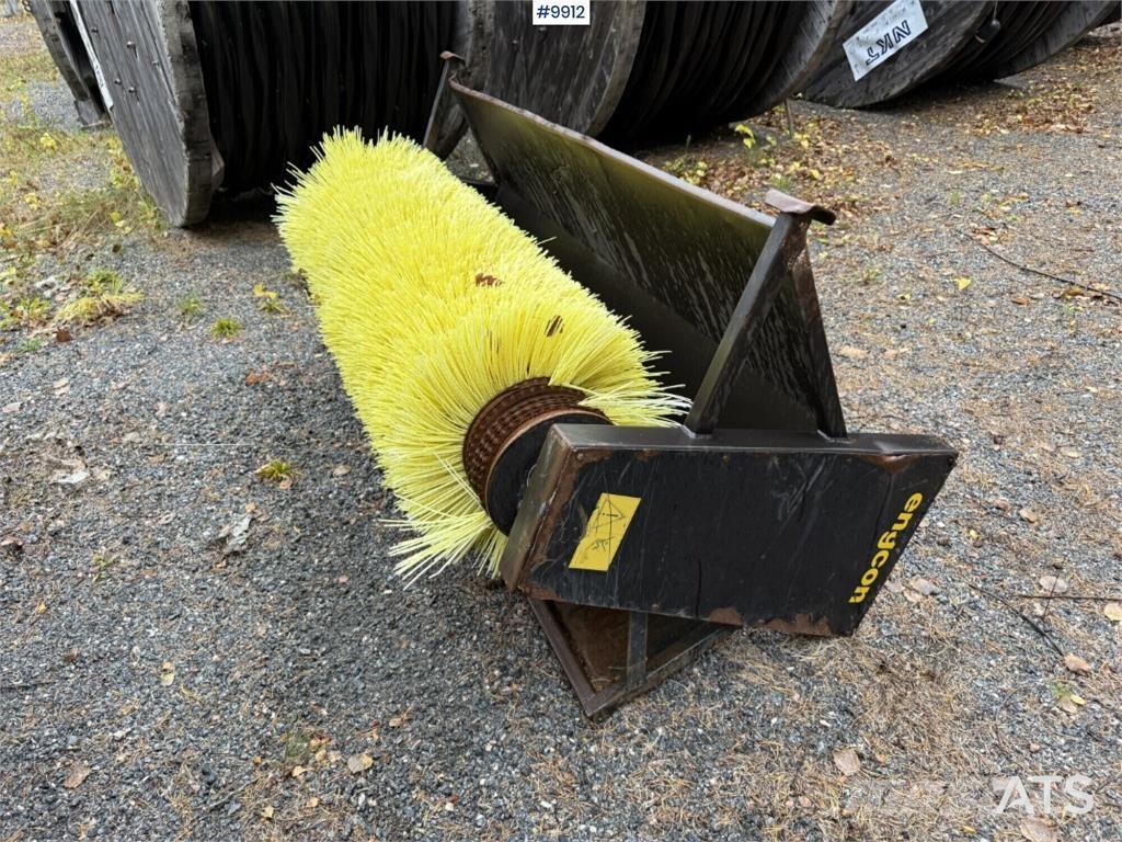 Engcon SOP-SR1800-S60 Brushes