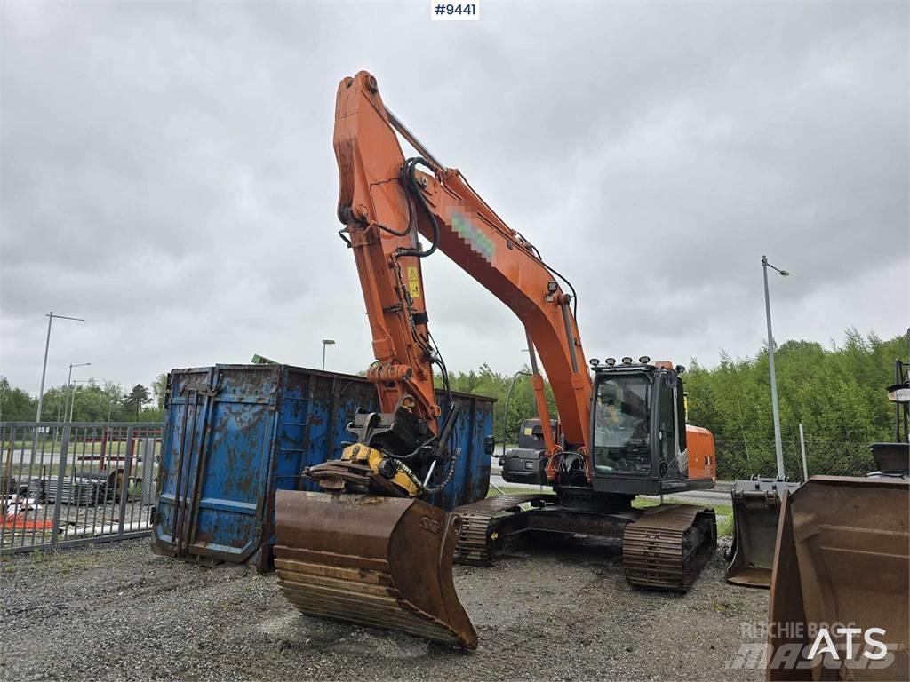Hitachi ZX 250 LC-3 Crawler excavators