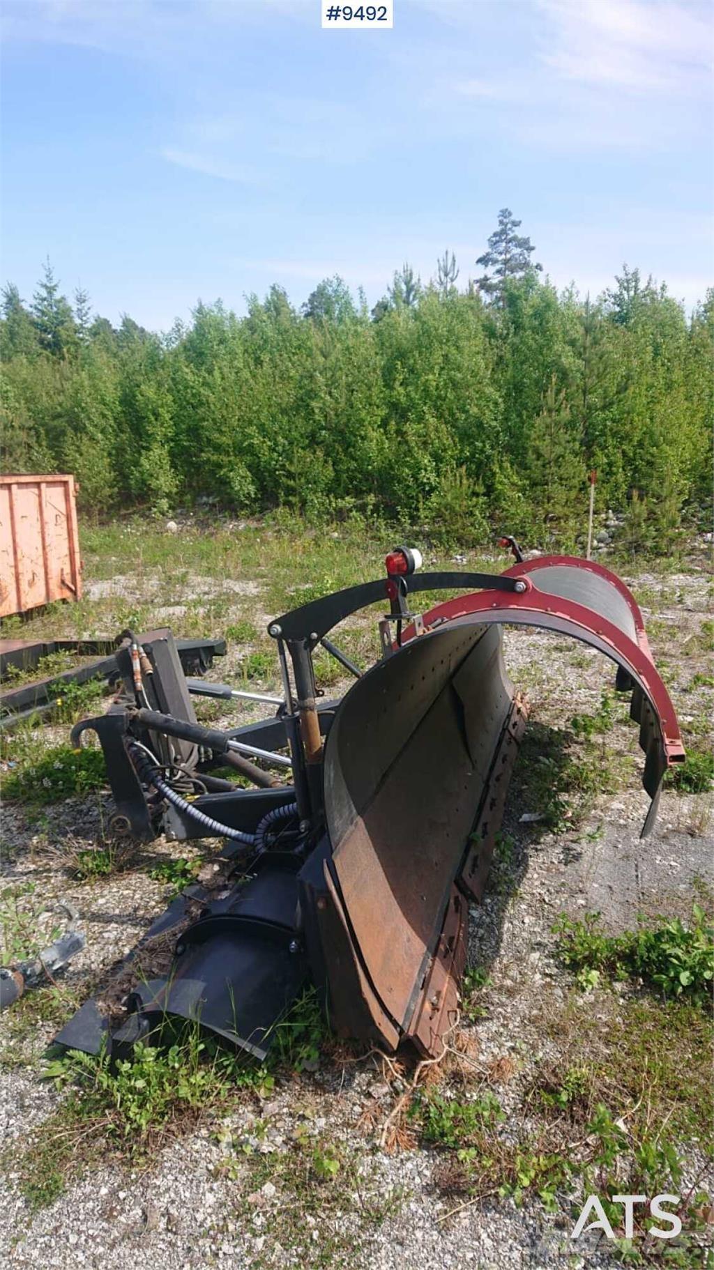  Mãhlers Flexiway plow Other components