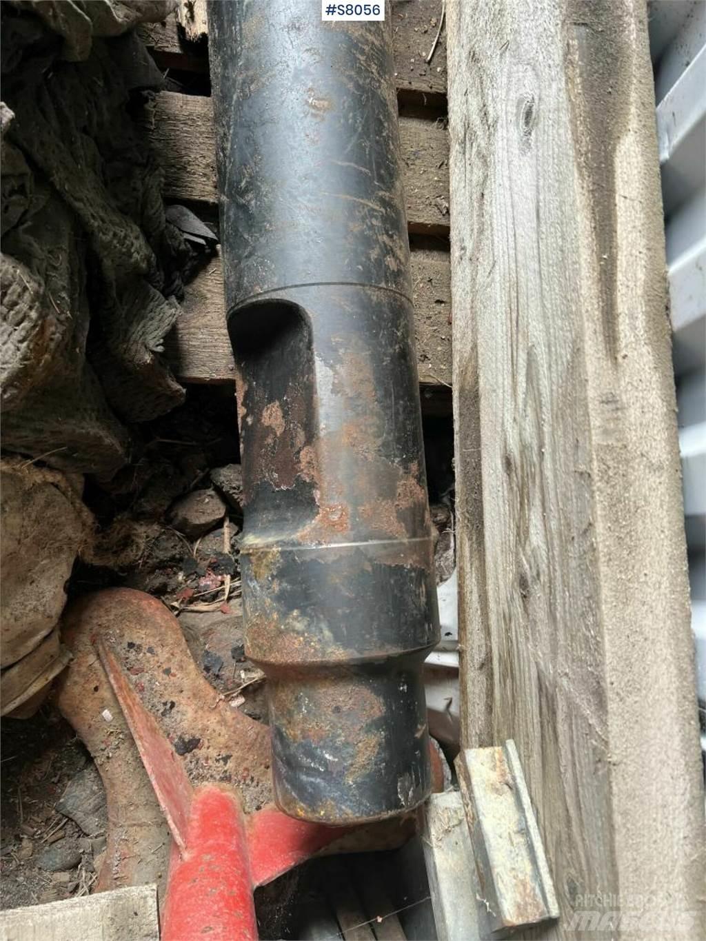 Soosan SB100TS-P Hammers / Breakers