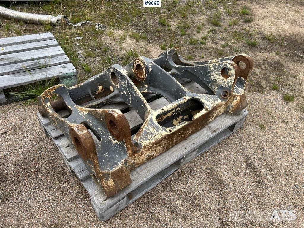 Volvo bracket Other components
