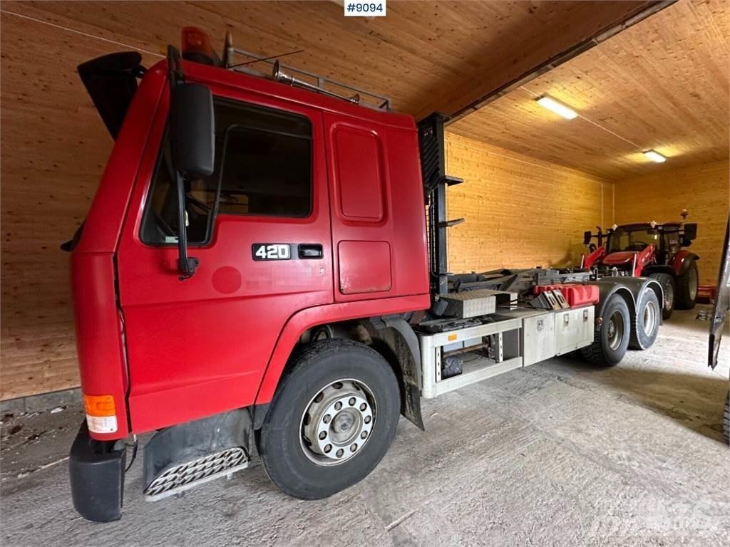 Volvo FL12 Hook lift trucks