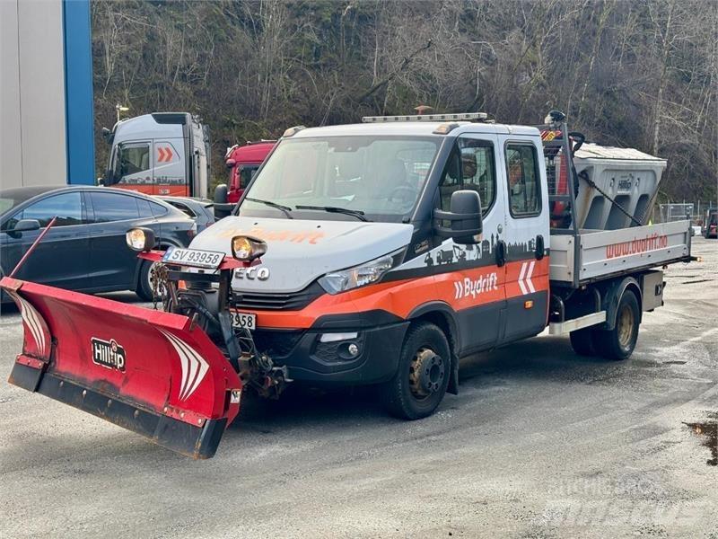 Iveco Daily Truck mounted cranes