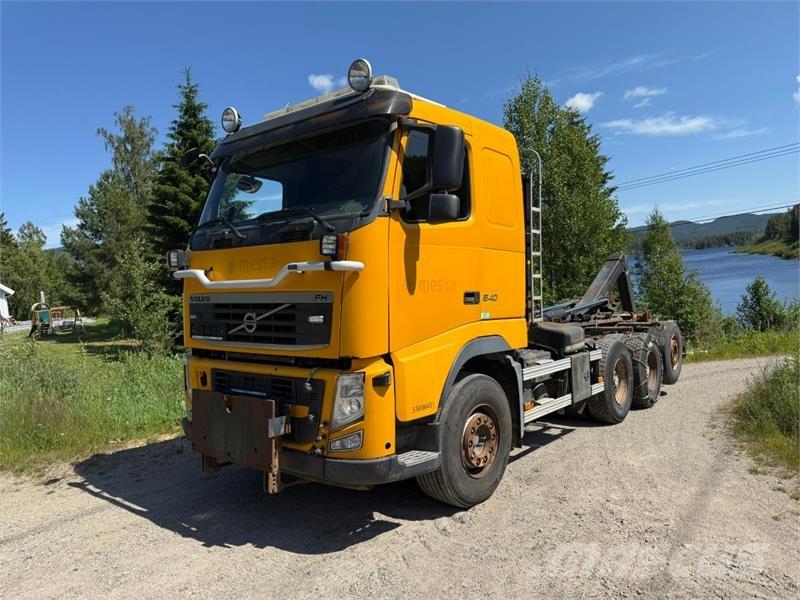 Volvo FH Hook lift trucks