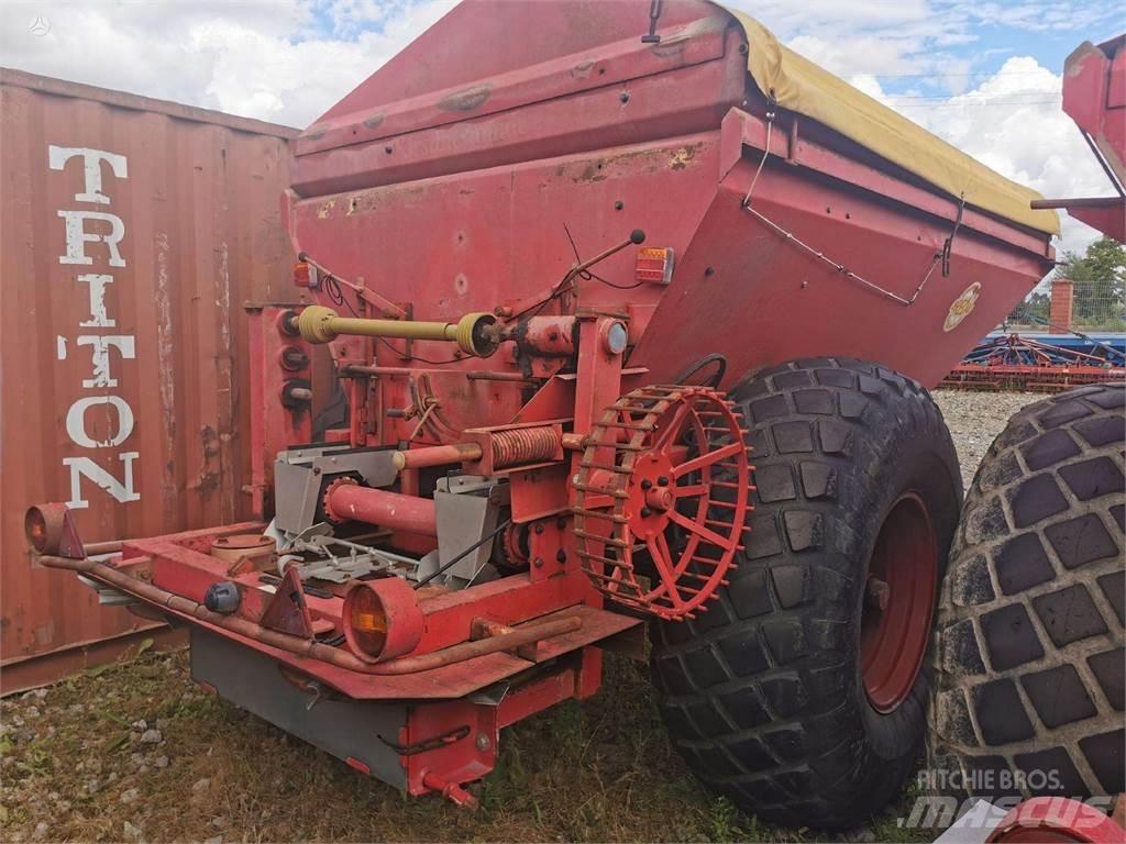 Bredal B6 Farm machinery