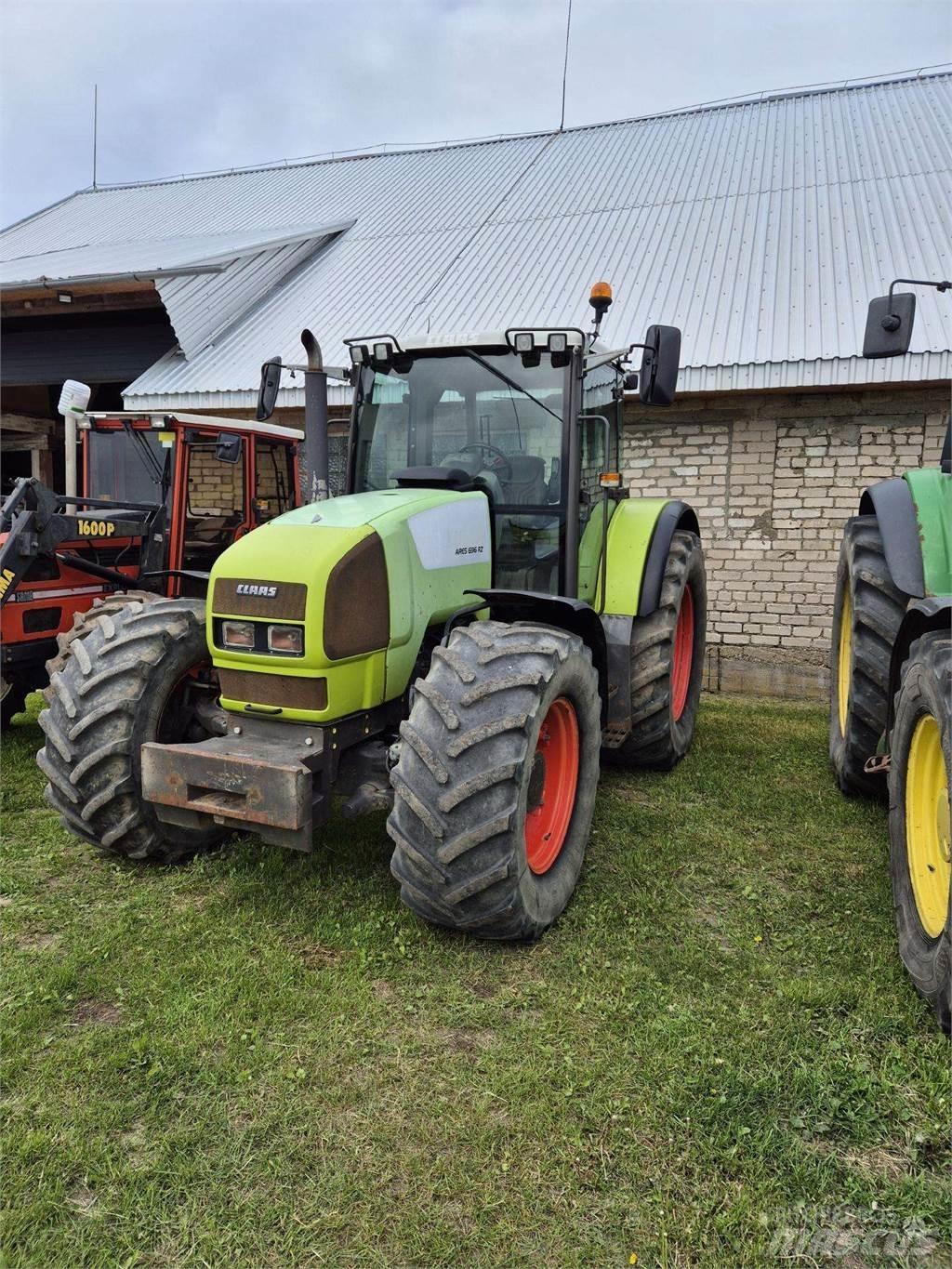 CLAAS ARES 696 RZ Tractors