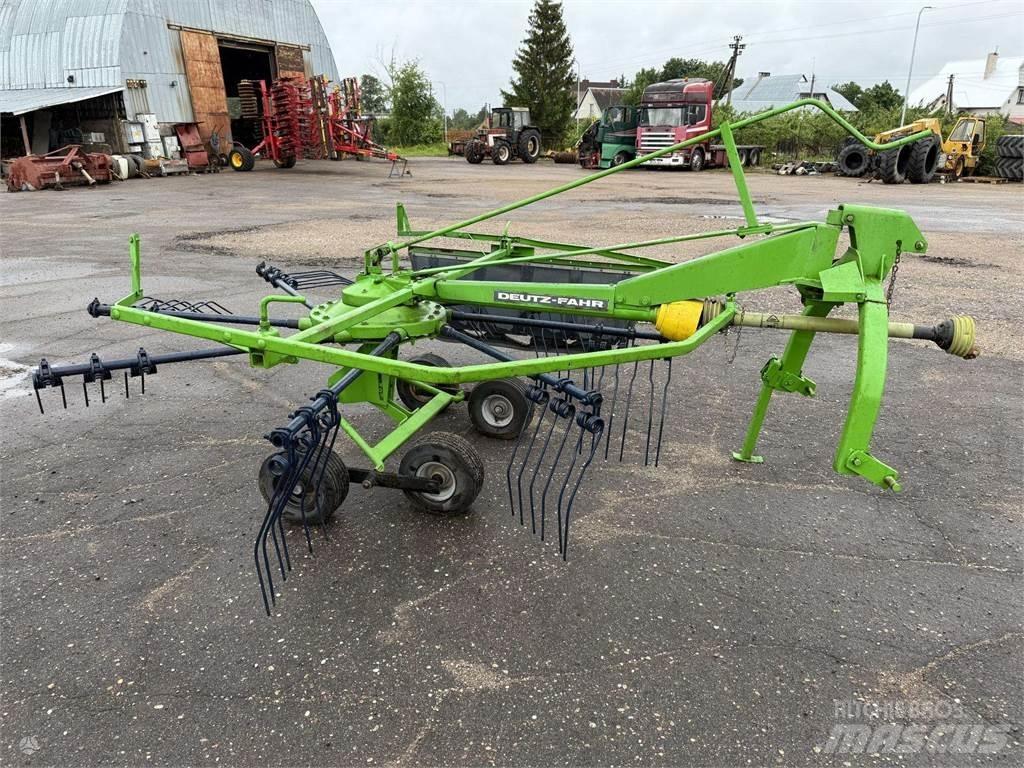 Deutz-Fahr 300 Feed mixer