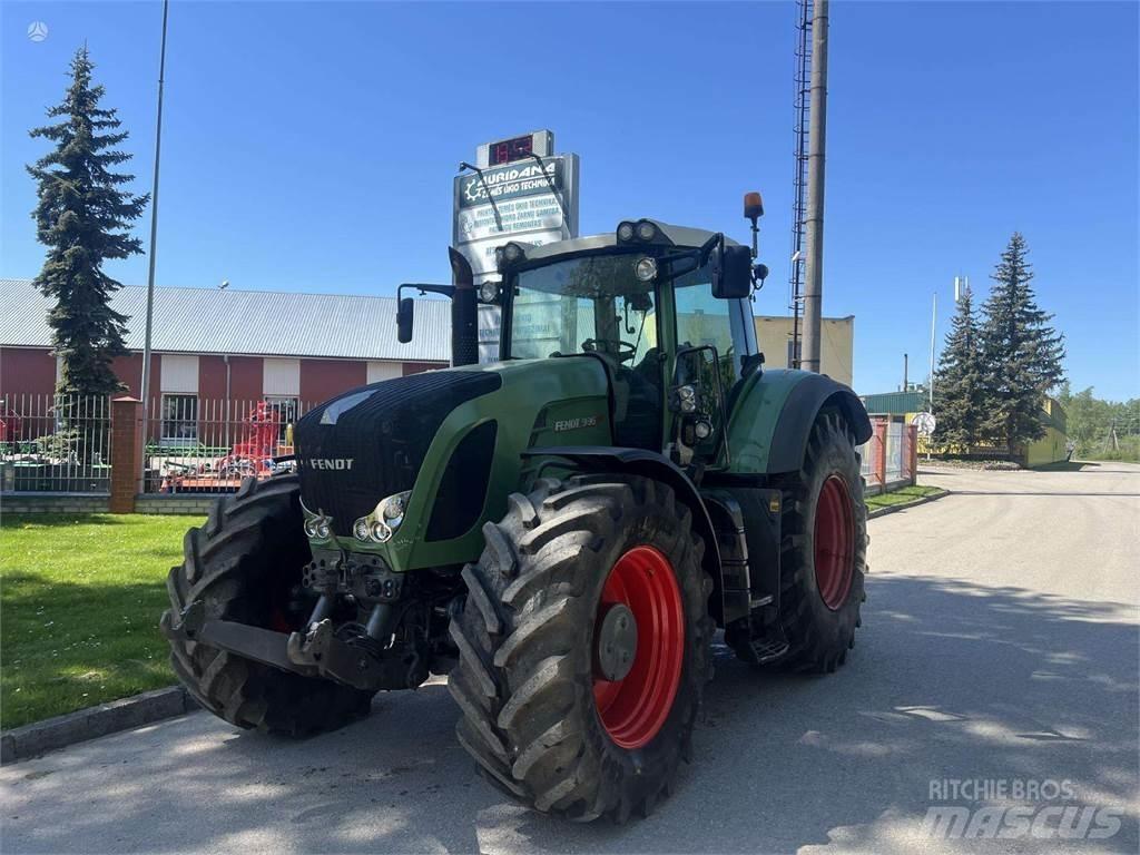 Fendt 936 Vario Tractors