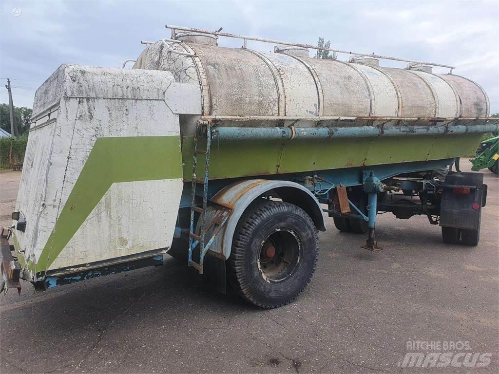 Fortschritt 900 Farm machinery