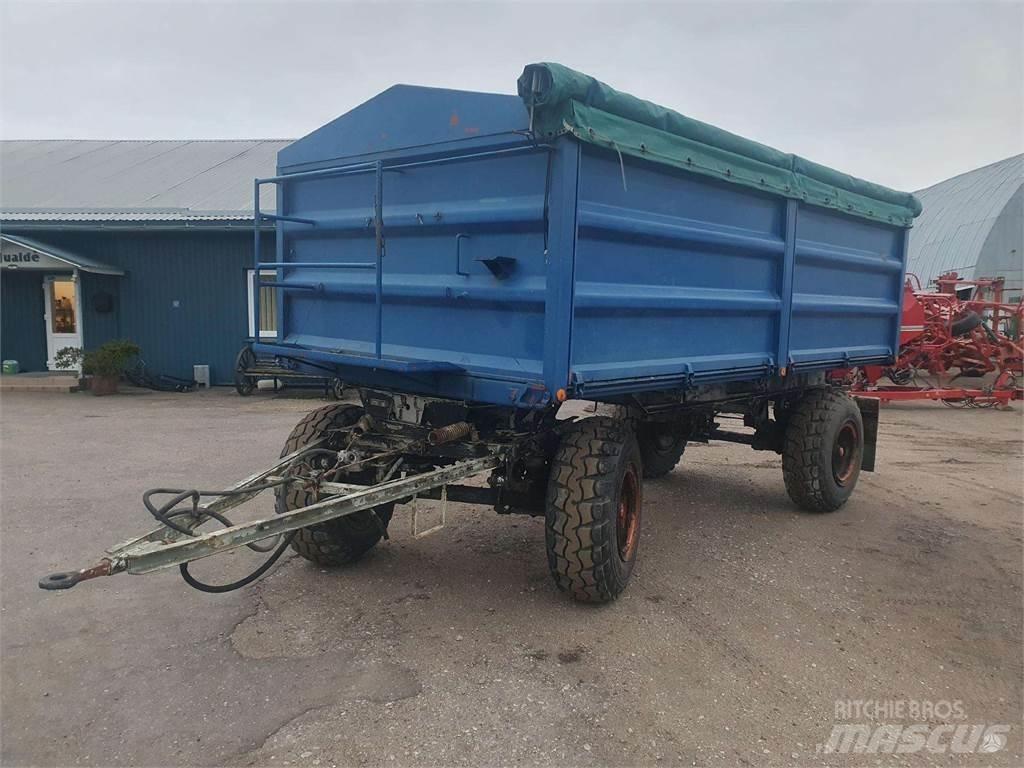 Fortschritt HW 80 Tipper trailers