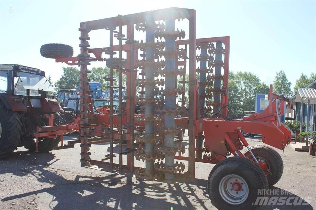 Howard HM600 Farm machinery