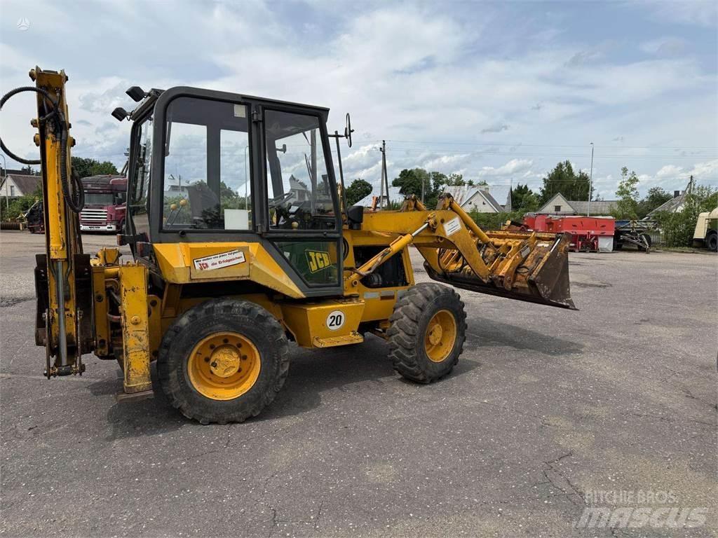 JCB 2CX Backhoe
