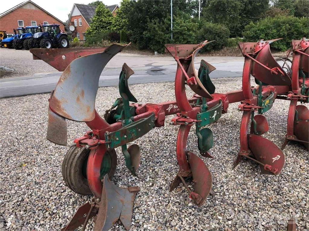 Kverneland Es95 Ploughs