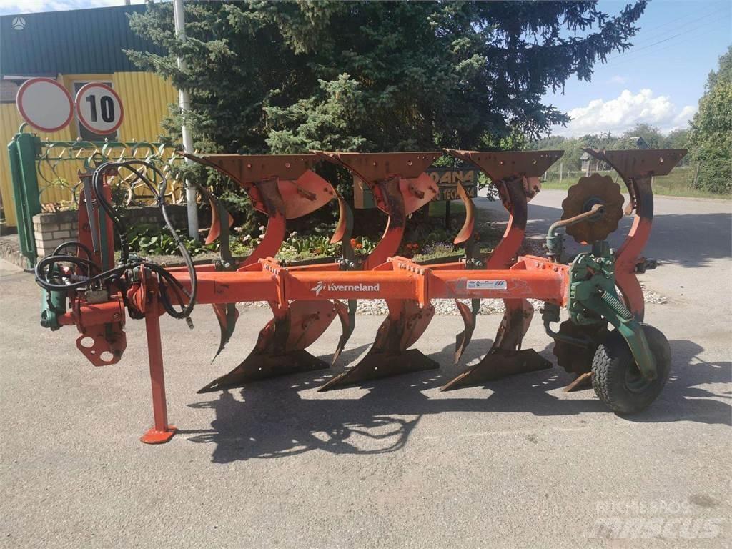 Kverneland F160 Ploughs