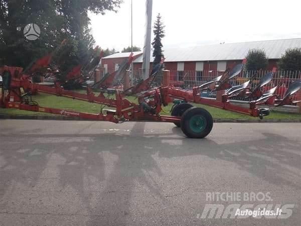 Kverneland PL 100 Ploughs
