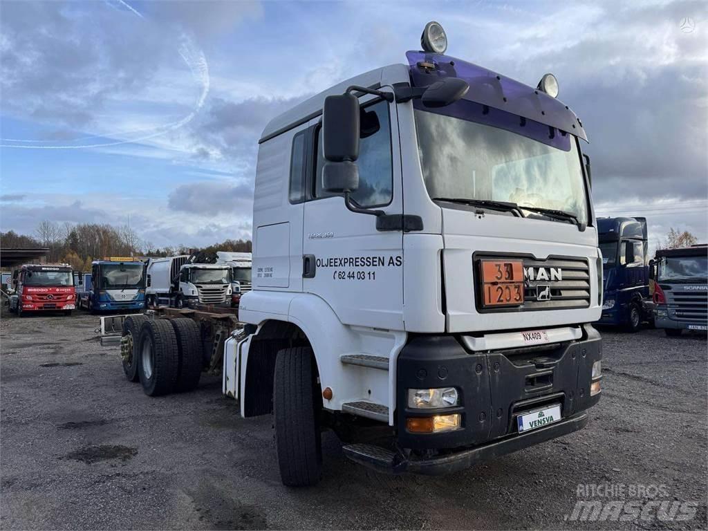 MAN TGA 26.360 Chassis Cab trucks