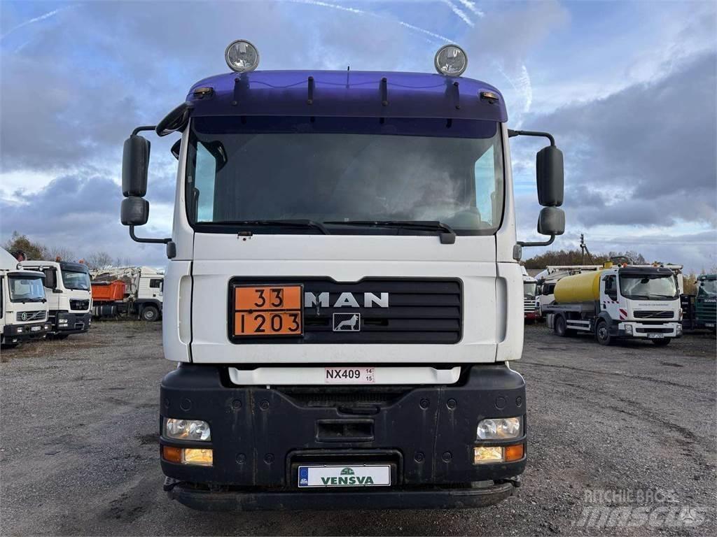 MAN TGA 26.360 Chassis Cab trucks